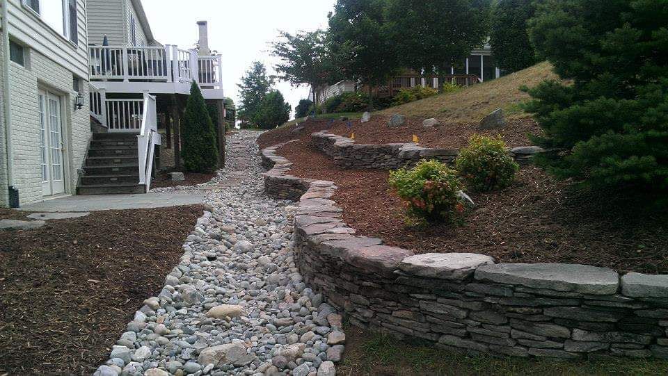 Walkway and retaining wall